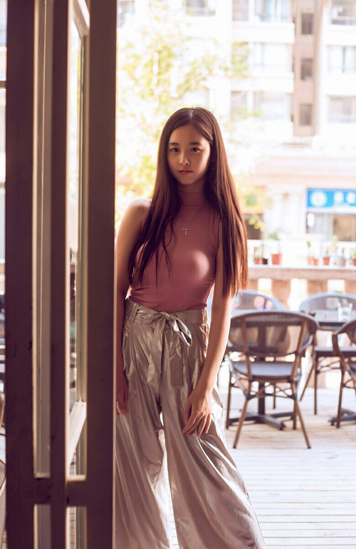 开云网页版-NBA夏季联赛杨瀚森场均数据抢眼吸粉无数，杨瀚森身高