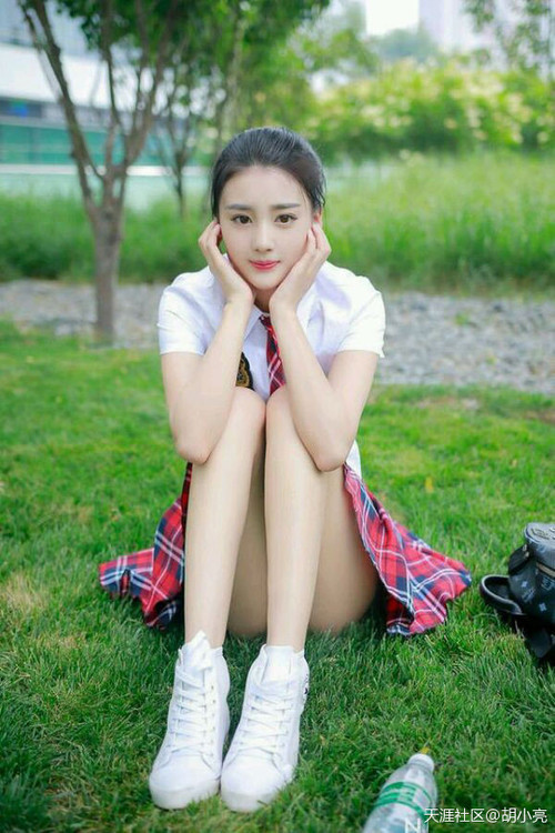 开云网页版登录入口-球员签约仪式走向国际化，跨国媒体全程报道，签约球员交易