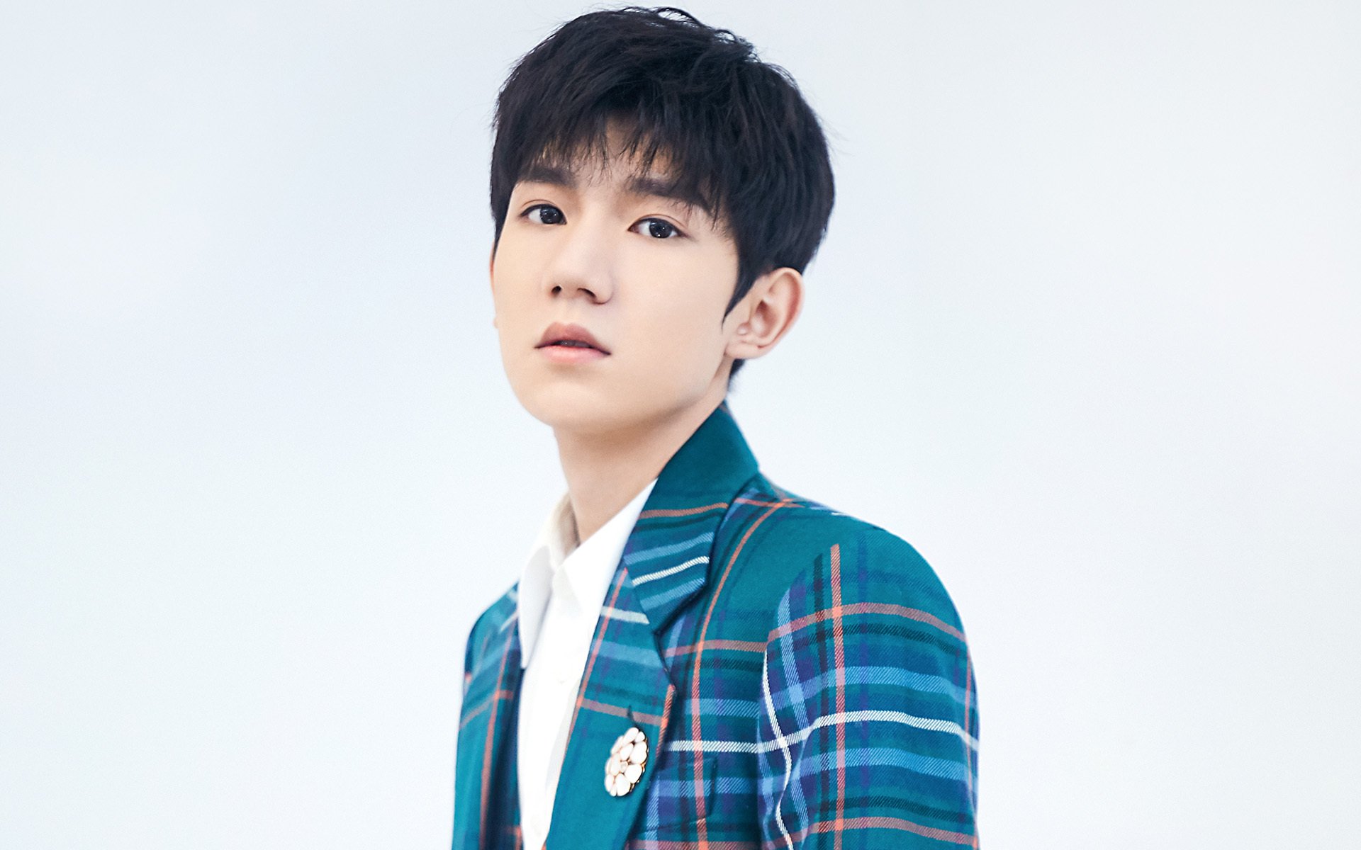 开云官方网页登录-足球运动与科技创新结合，催生新型体育产品，足球的创新